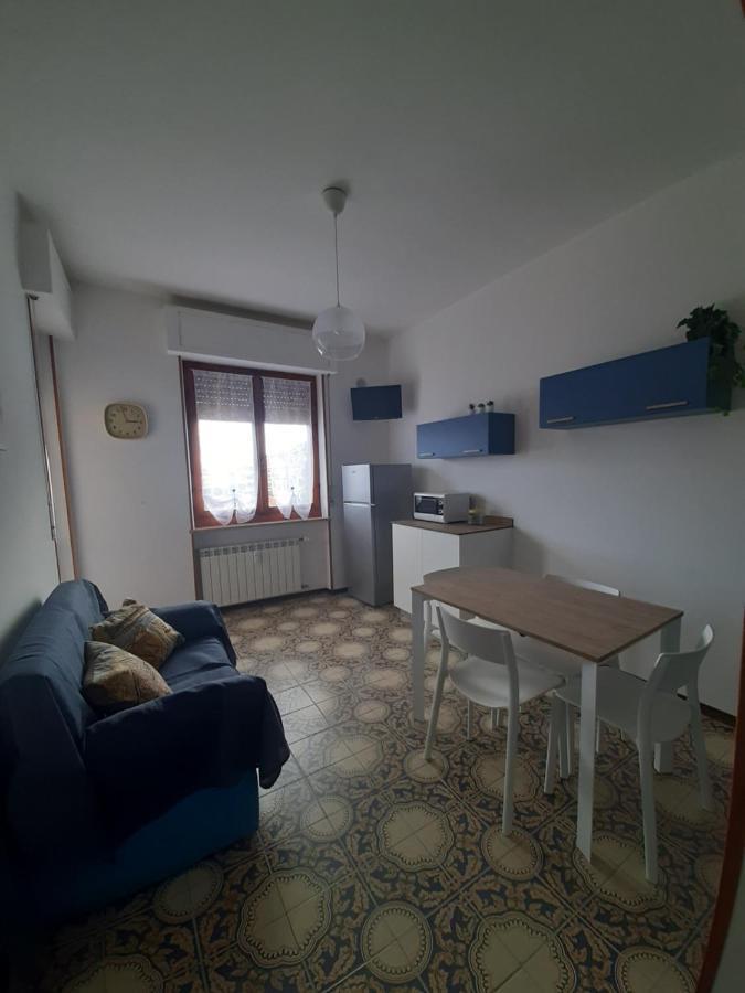 Nel Blu Apartment Marina dʼMarina dʼAndora Bagian luar foto