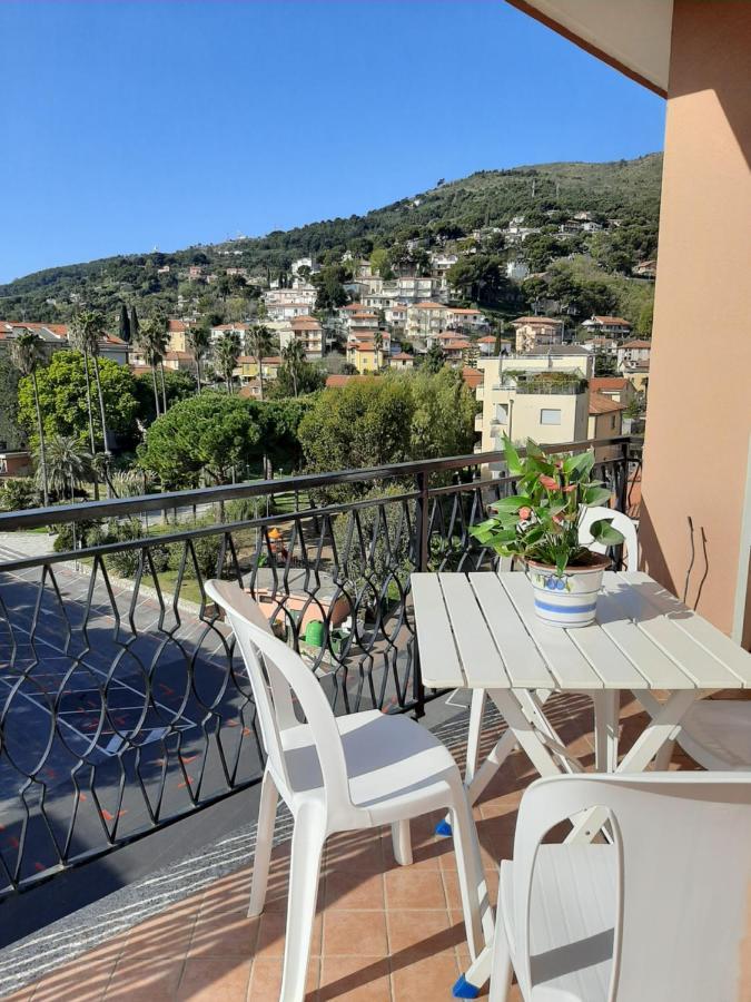 Nel Blu Apartment Marina dʼMarina dʼAndora Bagian luar foto